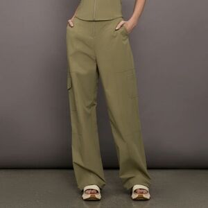 Carbon38 Quincy Cargo Pant Aloe Green